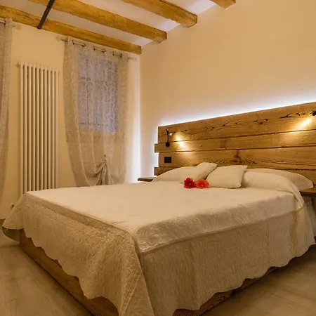 Daire Bragora 3524 Between San Marco And Biennale Venedik