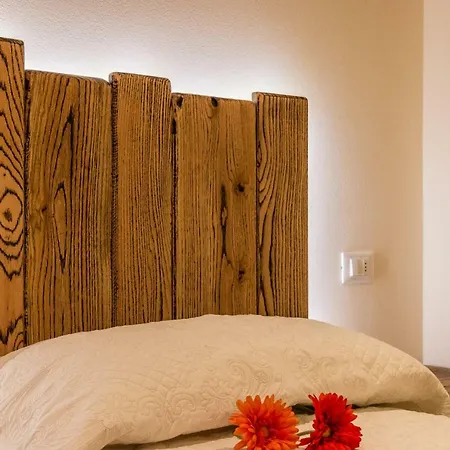 Bragora 3524 Between San Marco And Biennale