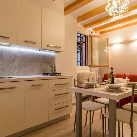 Bragora 3524 Between San Marco And Biennale דירה