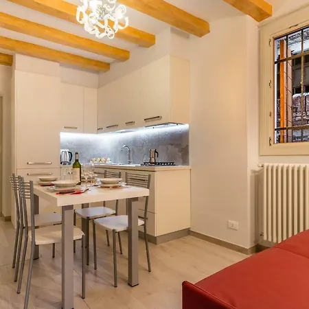 Bragora 3524 Between San Marco And Biennale דירה