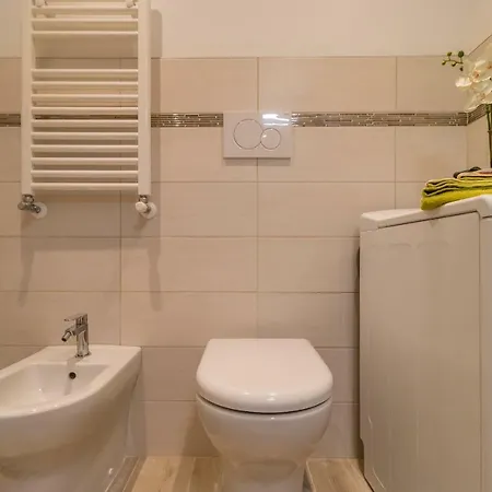 Bragora 3524 Between San Marco And Biennale *